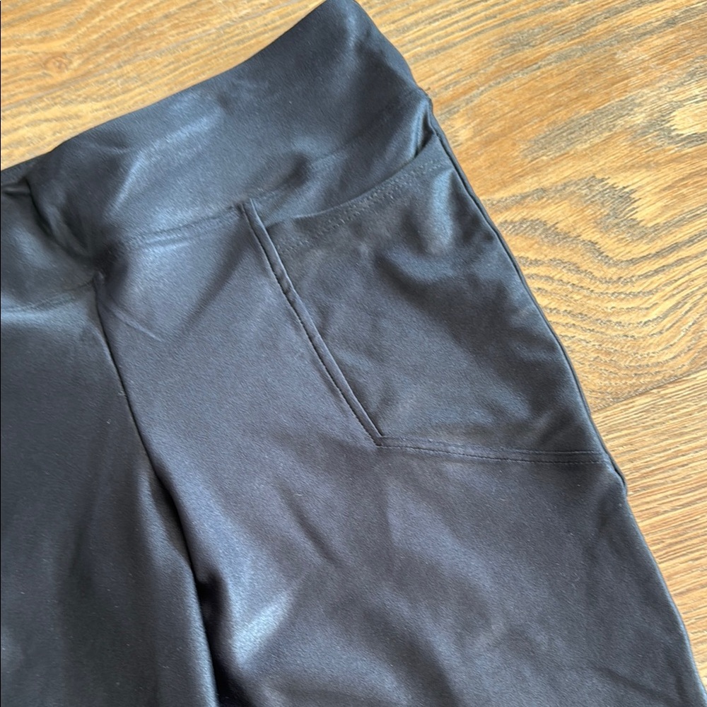 Black Faux Leather Leggings Koral Medium costume Sandy from Grease - Picture 2 of 4